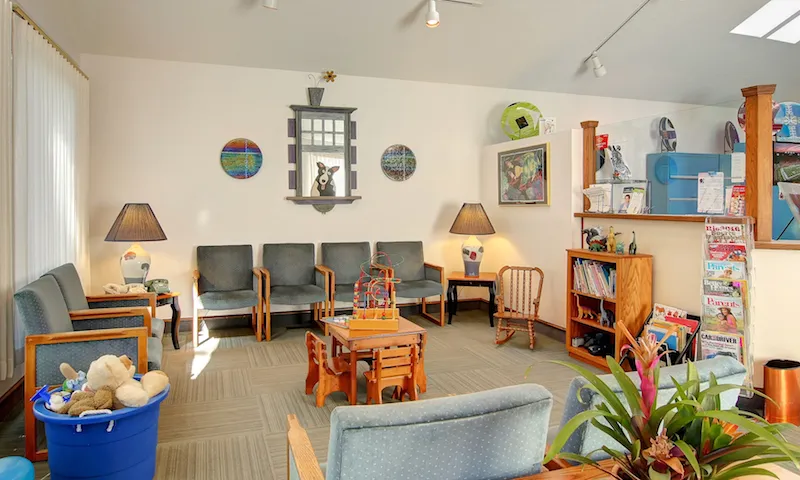 Vestíbulo recepción dental, Odontología de la familia de Snyder, Salem OR